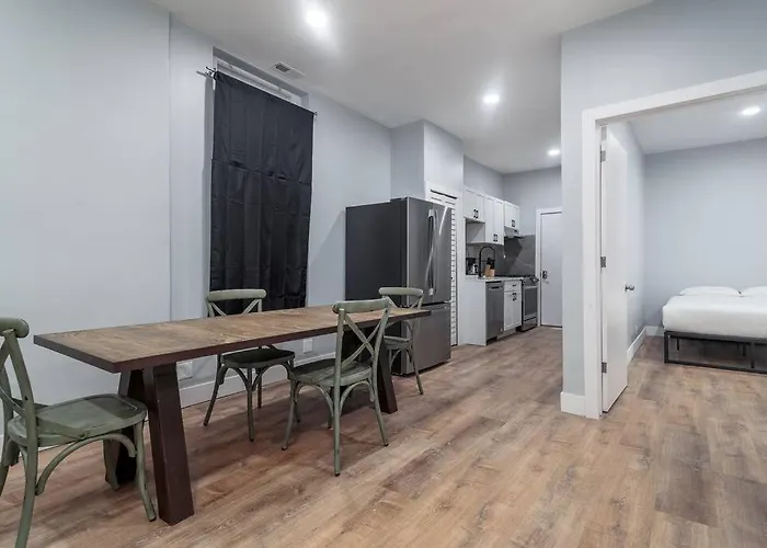 Mtm Fully Furnished Rental In Old Town - 2 Beds